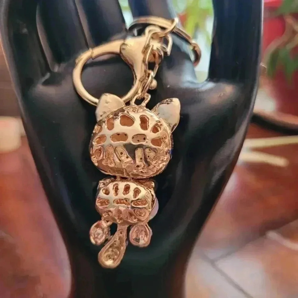 Red, Black, or Blue Crystal Cat Keychain. Your Choice - Picture 2 of 12